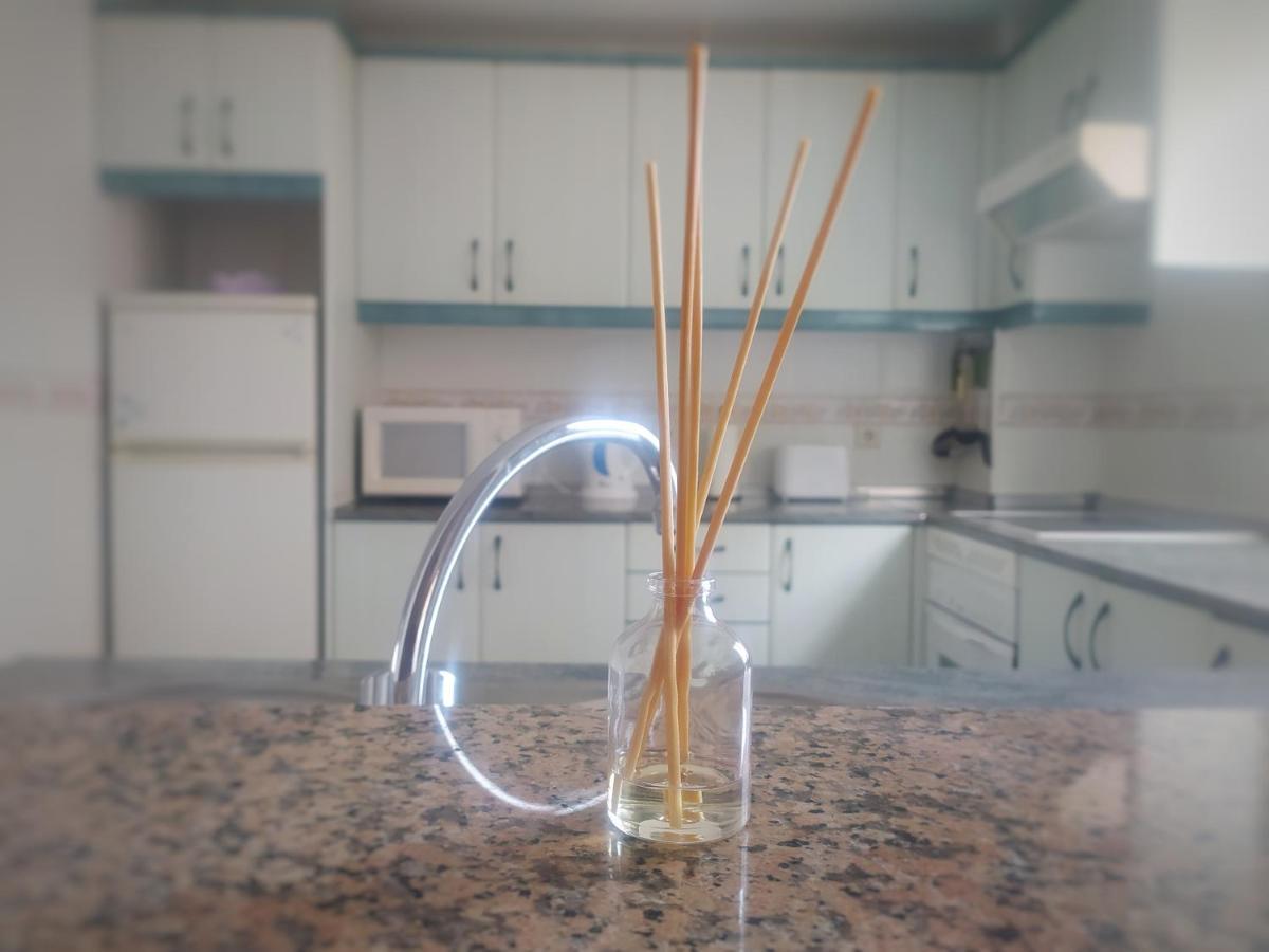 Inmogest - Apartamento Mar Golondrinas - Parking Free Benalmádena Eksteriør billede