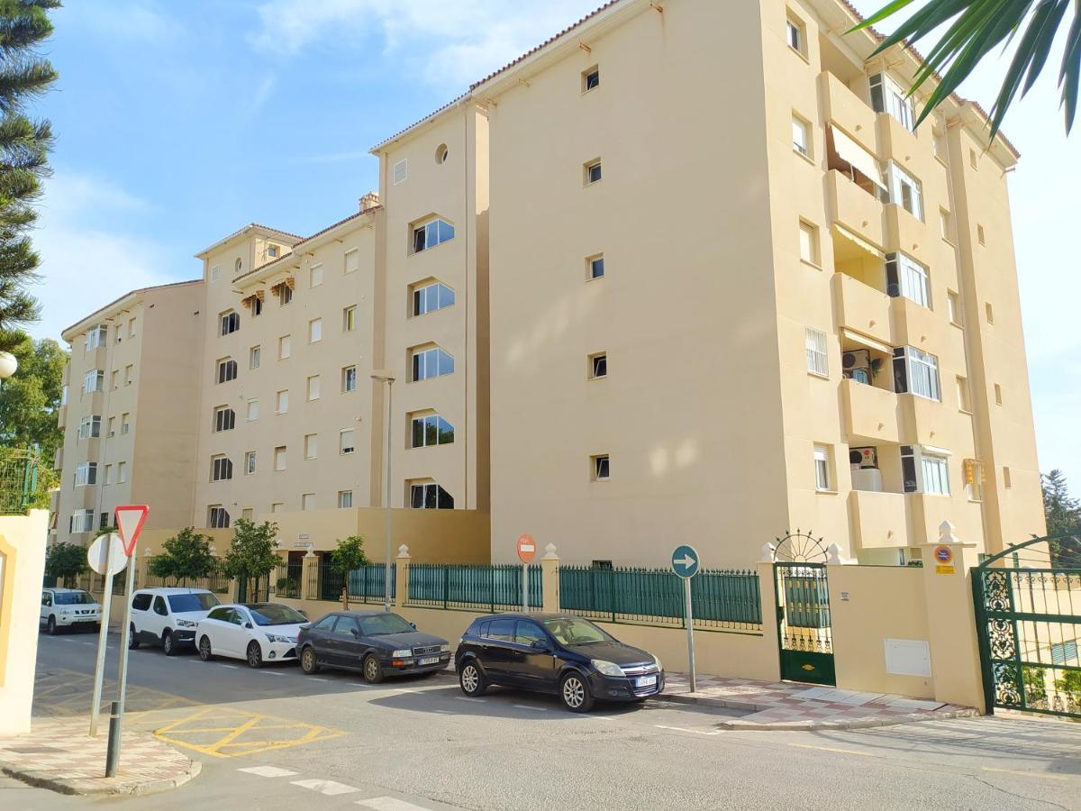 Inmogest - Apartamento Mar Golondrinas - Parking Free Benalmádena Eksteriør billede