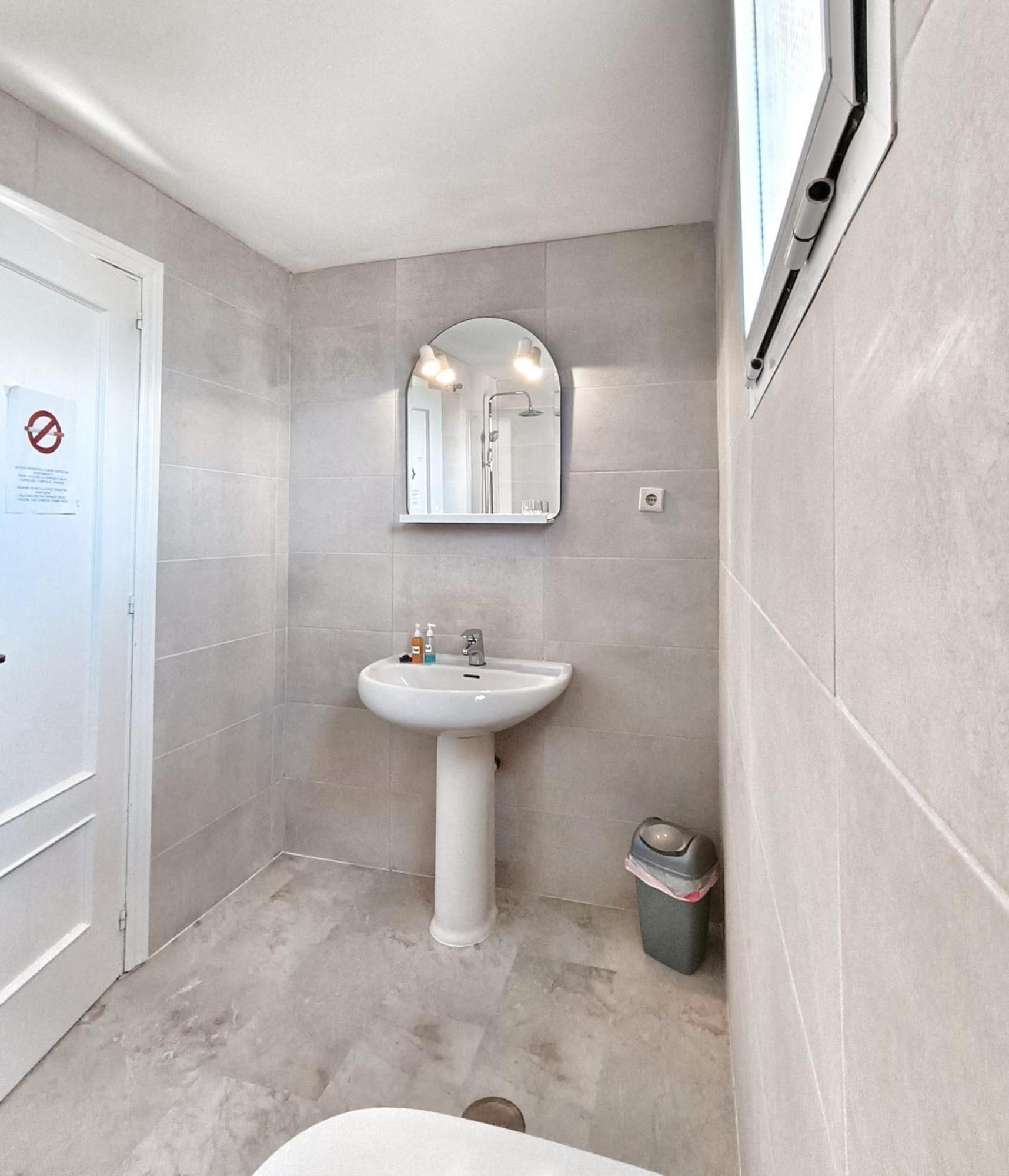 Inmogest - Apartamento Mar Golondrinas - Parking Free Benalmádena Eksteriør billede
